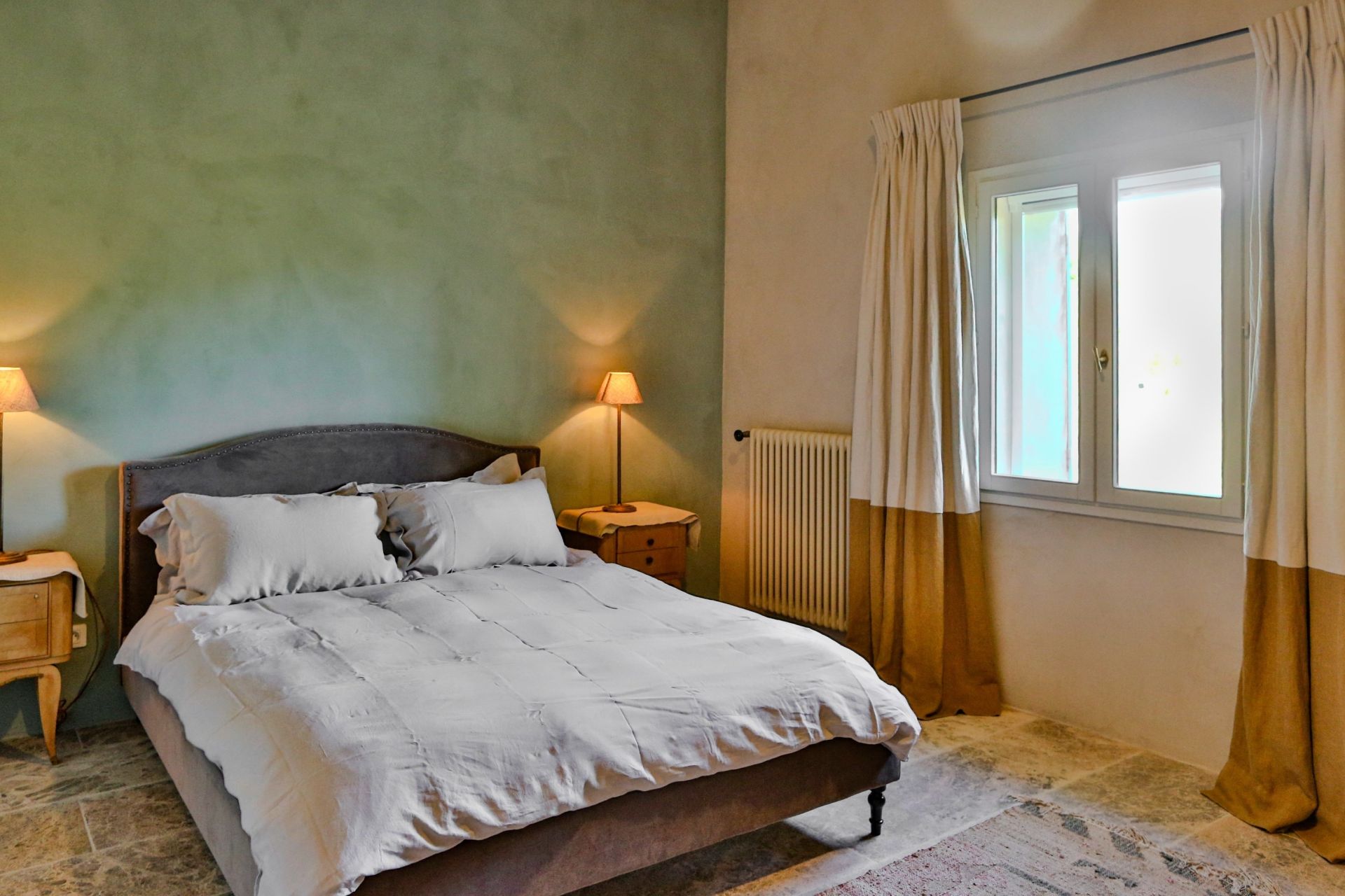 maison 12 Pièces en vente sur MORMOIRON (84570)