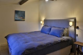 house 12 Rooms for sale on MORMOIRON (84570)