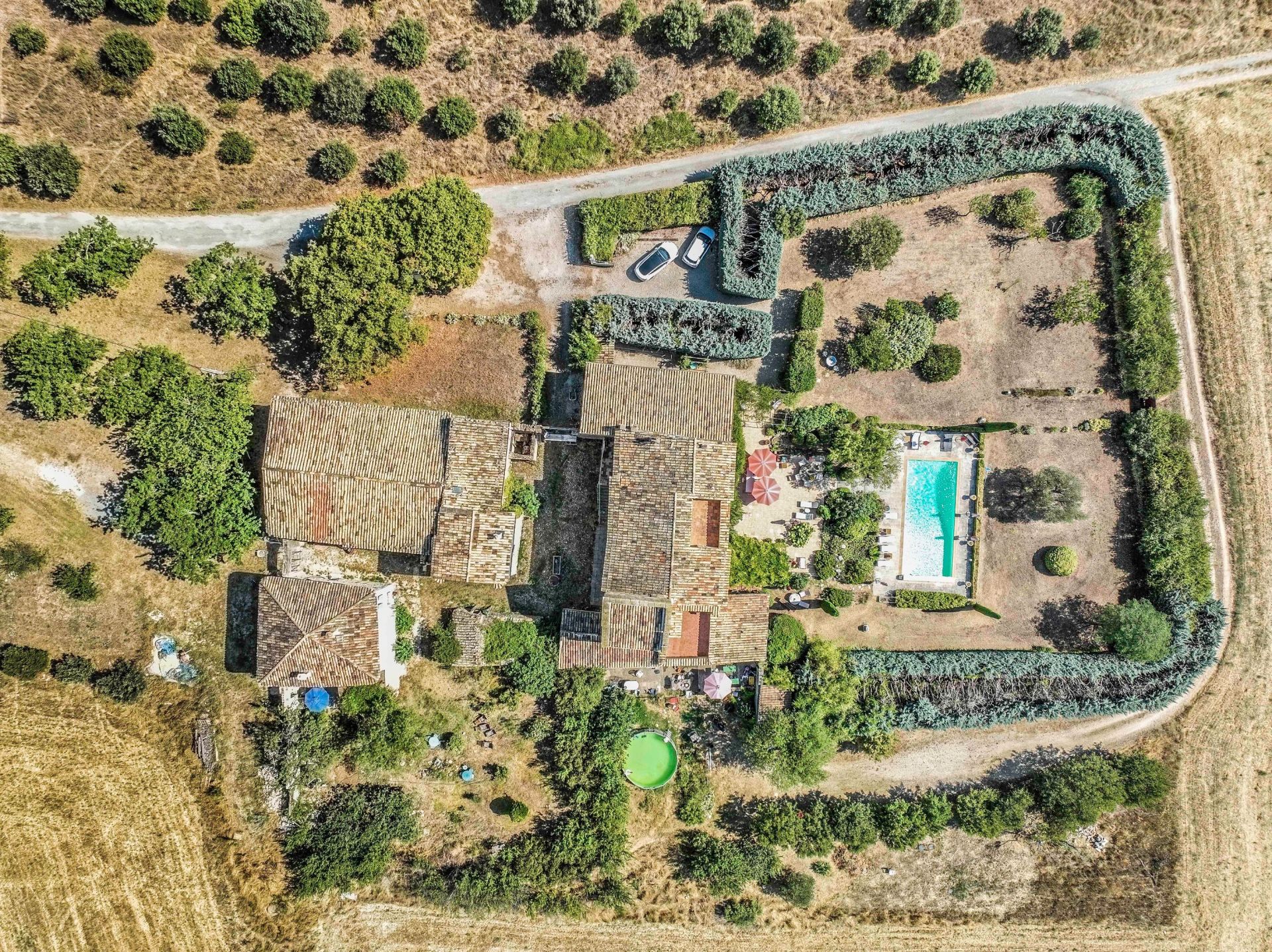 maison 20 Pièces en vente sur VIENS (84750)