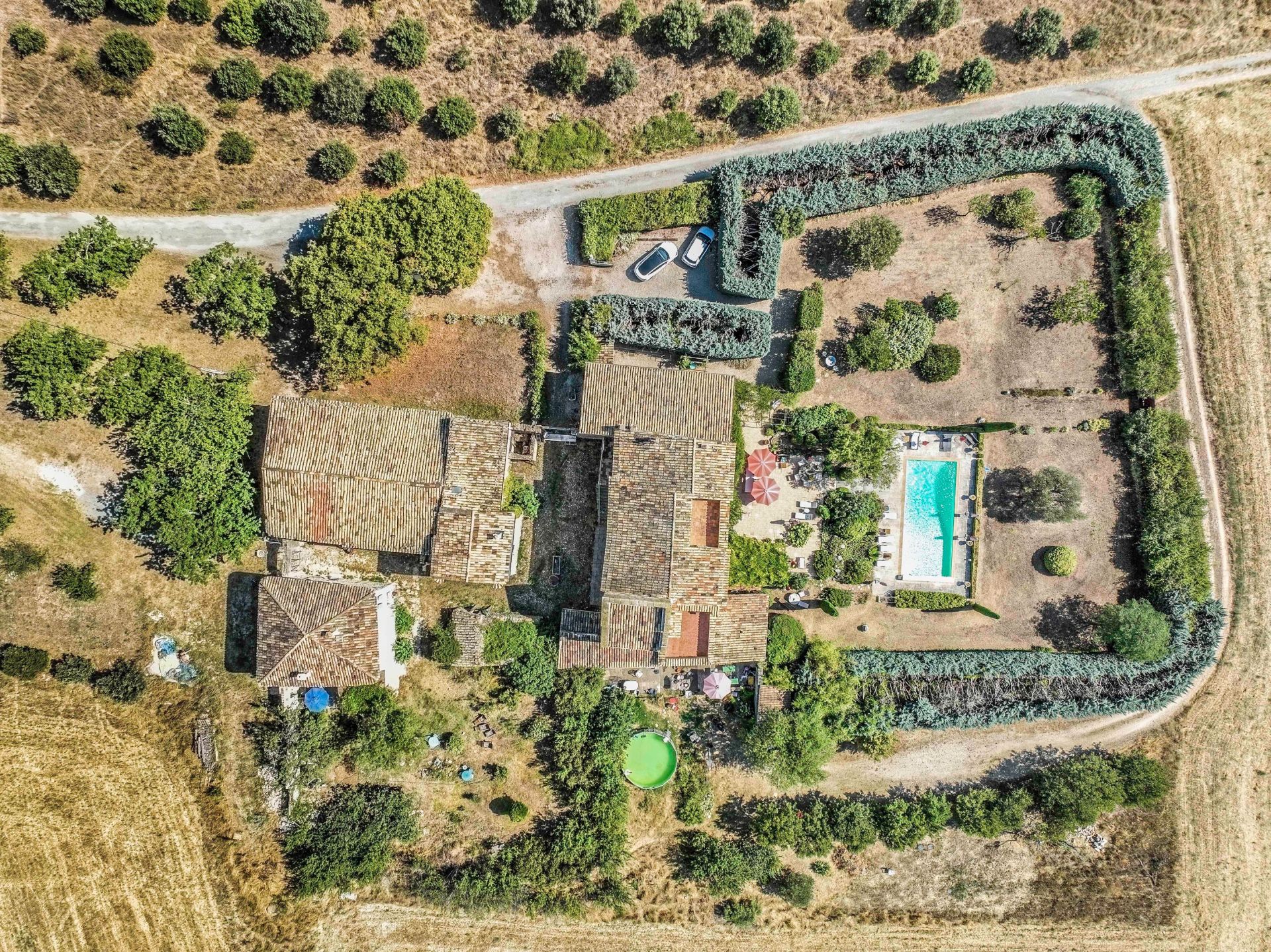 maison 20 Pièces en vente sur VIENS (84750)