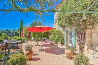 maison 20 Pièces en vente sur VIENS (84750)