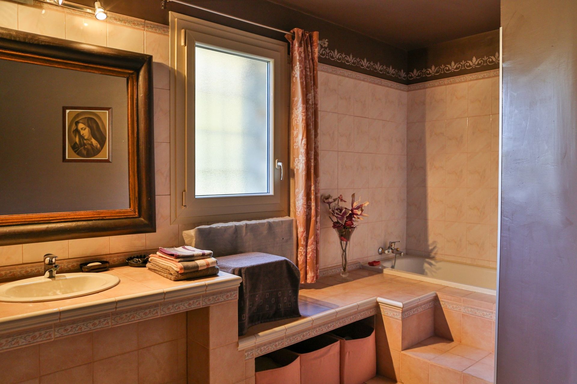 bastide 19 Pièces en vente sur CHATEAUNEUF DE GADAGNE (84470)