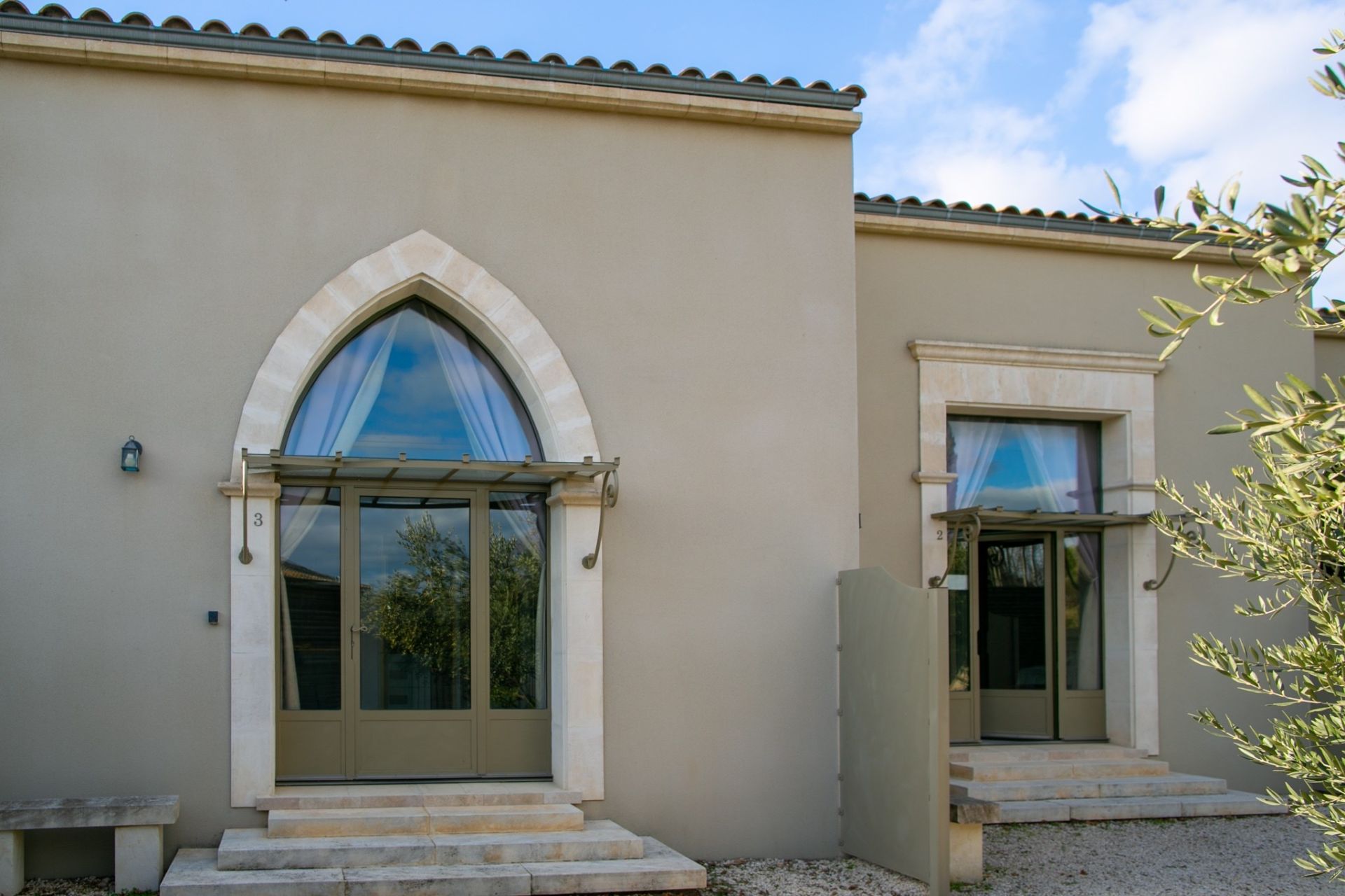 bastide 19 Pièces en vente sur CHATEAUNEUF DE GADAGNE (84470)