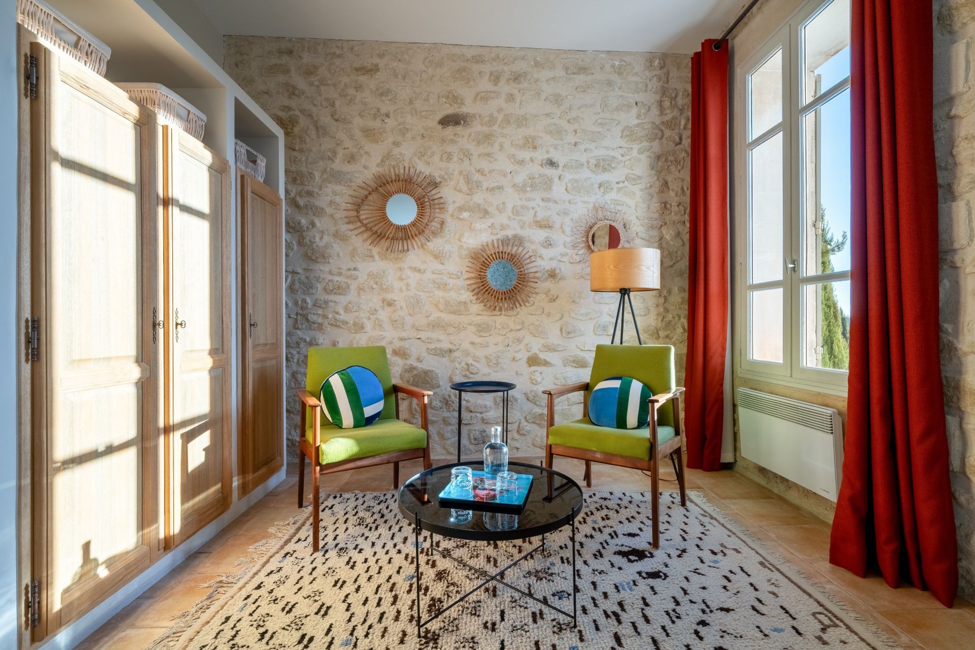 house 21 Rooms for sale on LAGNES (84800)