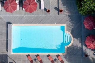 house 21 Rooms for sale on LAGNES (84800)