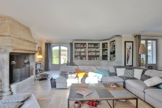 maison 11 Pièces en vente sur GORDES (84220)