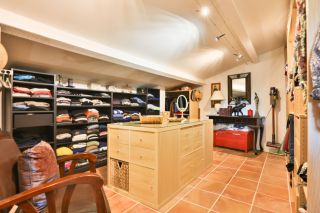 house 11 Rooms for sale on GORDES (84220)