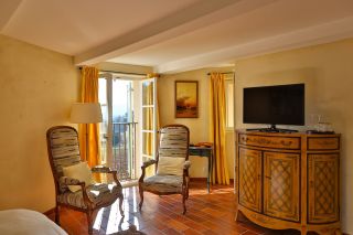 bastide 25 Rooms for sale on VAISON LA ROMAINE (84110)