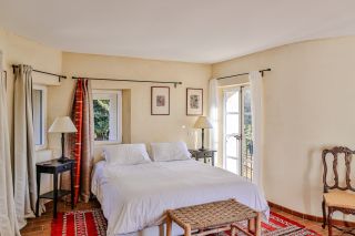 bastide 25 Rooms for sale on VAISON LA ROMAINE (84110)