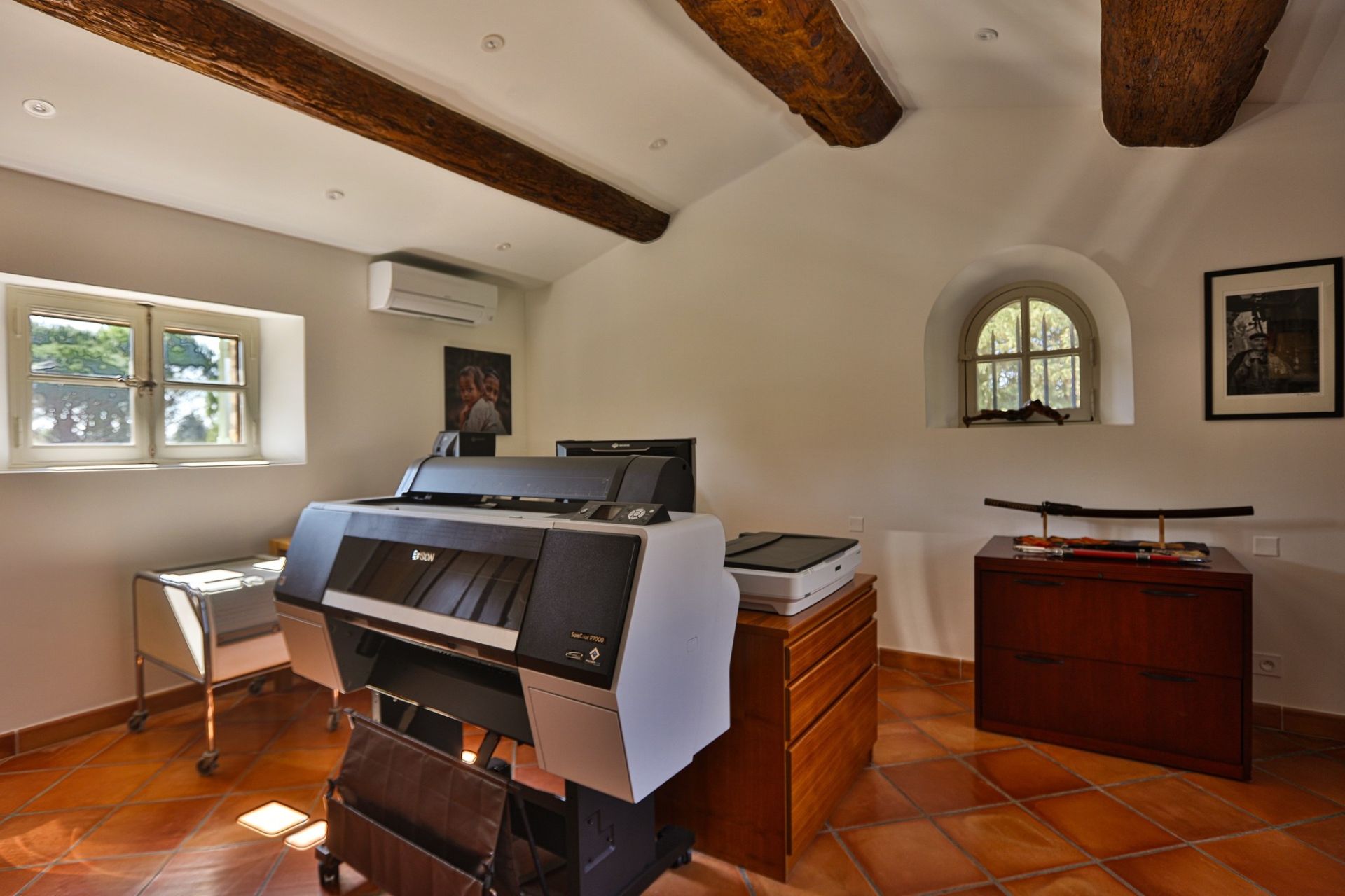 house 15 Rooms for sale on L ISLE SUR LA SORGUE (84800)