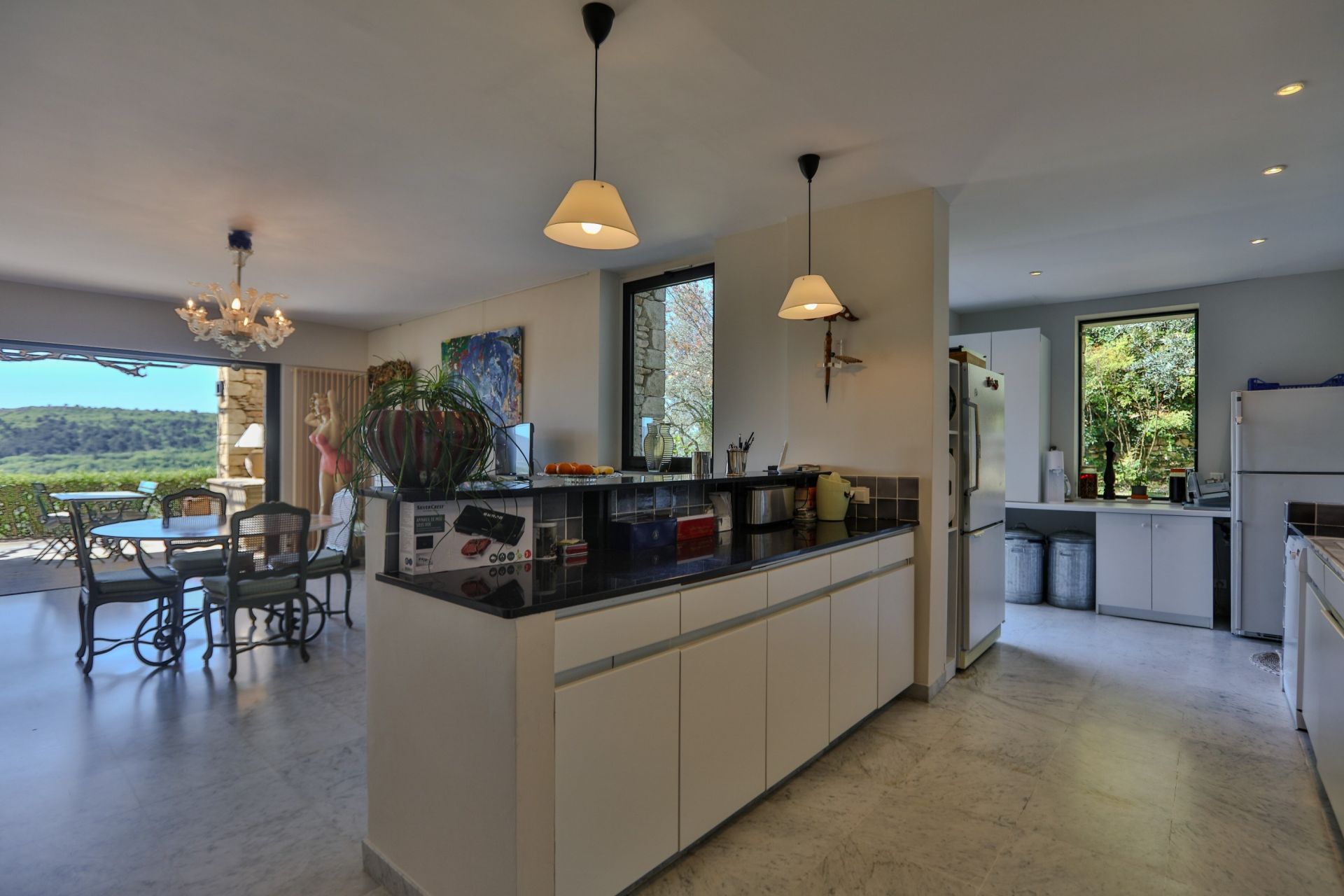 maison 10 Pièces en vente sur GORDES (84220)