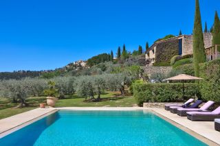 maison 10 Pièces en vente sur GORDES (84220)