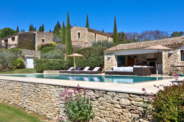 Vente Maison Gordes 10&nbsp;Pièces 300&nbsp;m²