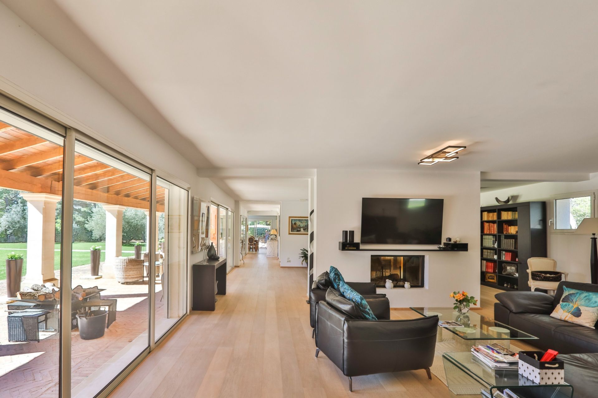 maison 10 Pièces en vente sur ROUSSILLON (84220)