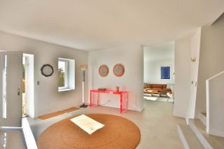 wine estate 10 Rooms for sale on NYONS (26110)