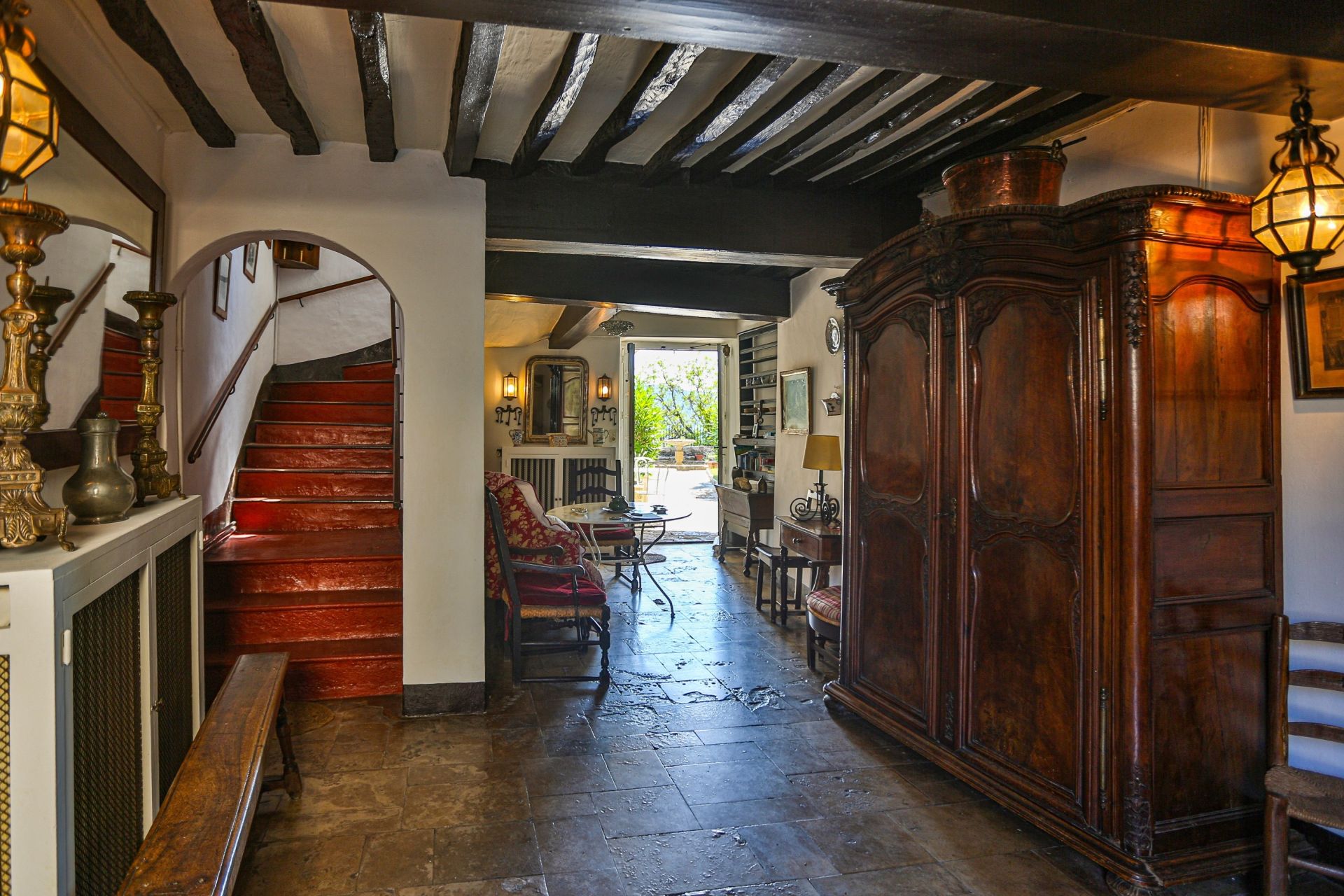 maison 15 Pièces en vente sur VAISON LA ROMAINE (84110)