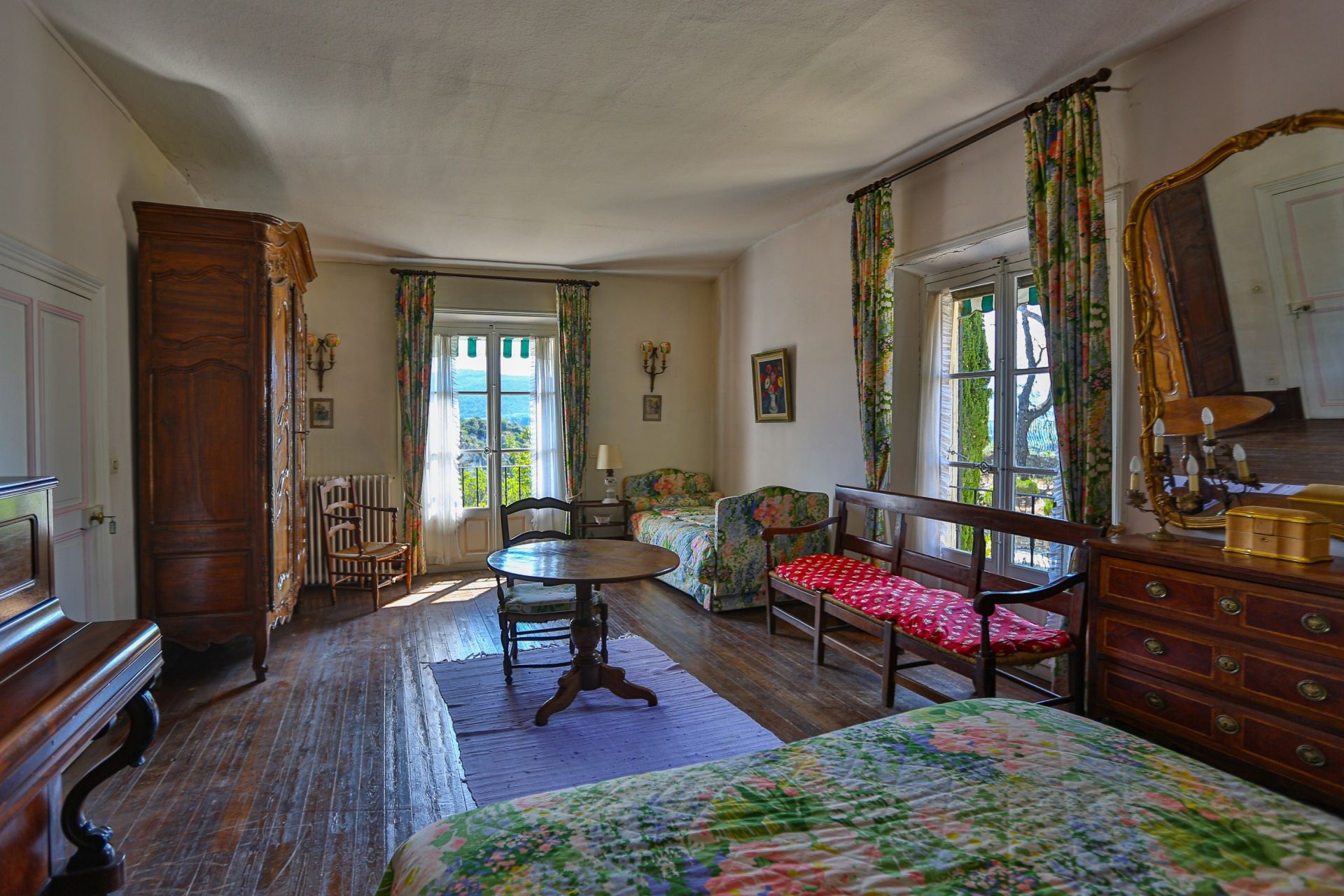 maison 15 Pièces en vente sur VAISON LA ROMAINE (84110)