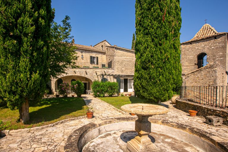 maison 15 Pièces en vente sur VAISON LA ROMAINE (84110)