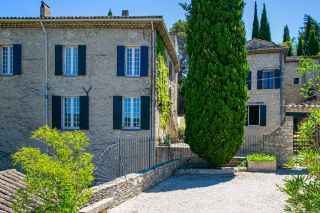 maison 15 Pièces en vente sur VAISON LA ROMAINE (84110)