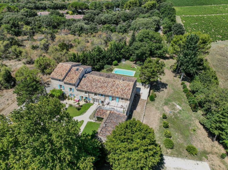 maison 14 Pièces en vente sur ST DIDIER (84210)