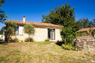 maison 15 Pièces en vente sur CERESTE (04280)