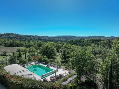 Vente Propriété Murs 10 Pièces 310 m²