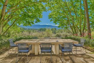 property 15 Rooms for sale on MENERBES (84560)