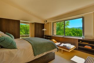 propriété 15 Pièces en vente sur MENERBES (84560)