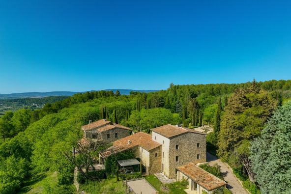 Sale Property Ménerbes 15&nbsp;Rooms 600&nbsp;m²