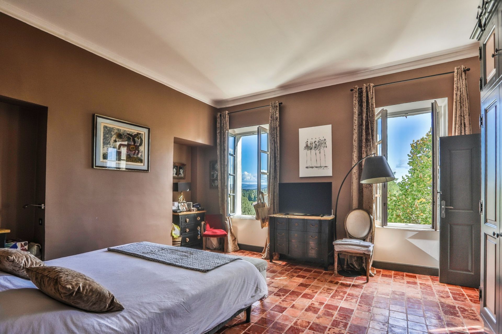 propriété 21 Pièces en vente sur LORIOL DU COMTAT (84870)