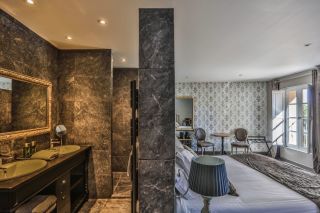 property 21 Rooms for sale on LORIOL DU COMTAT (84870)