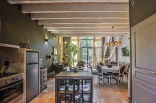 propriété 21 Pièces en vente sur LORIOL DU COMTAT (84870)