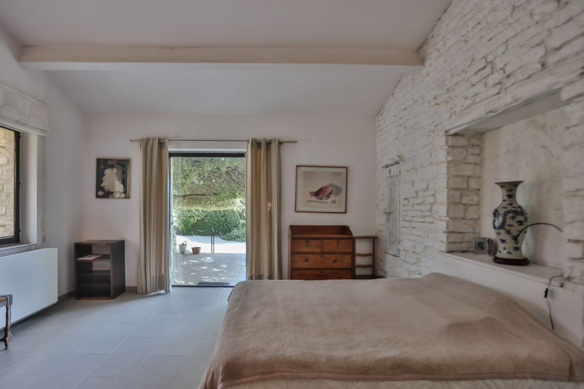 house 7 Rooms for sale on GORDES (84220)