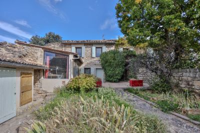Vente Maison Gordes 7&nbsp;Pièces 230&nbsp;m²