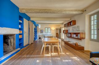 house 15 Rooms for sale on MALAUCENE (84340)