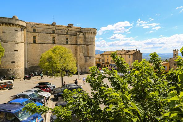 Vente Maison Gordes 10 Pièces 176 m²