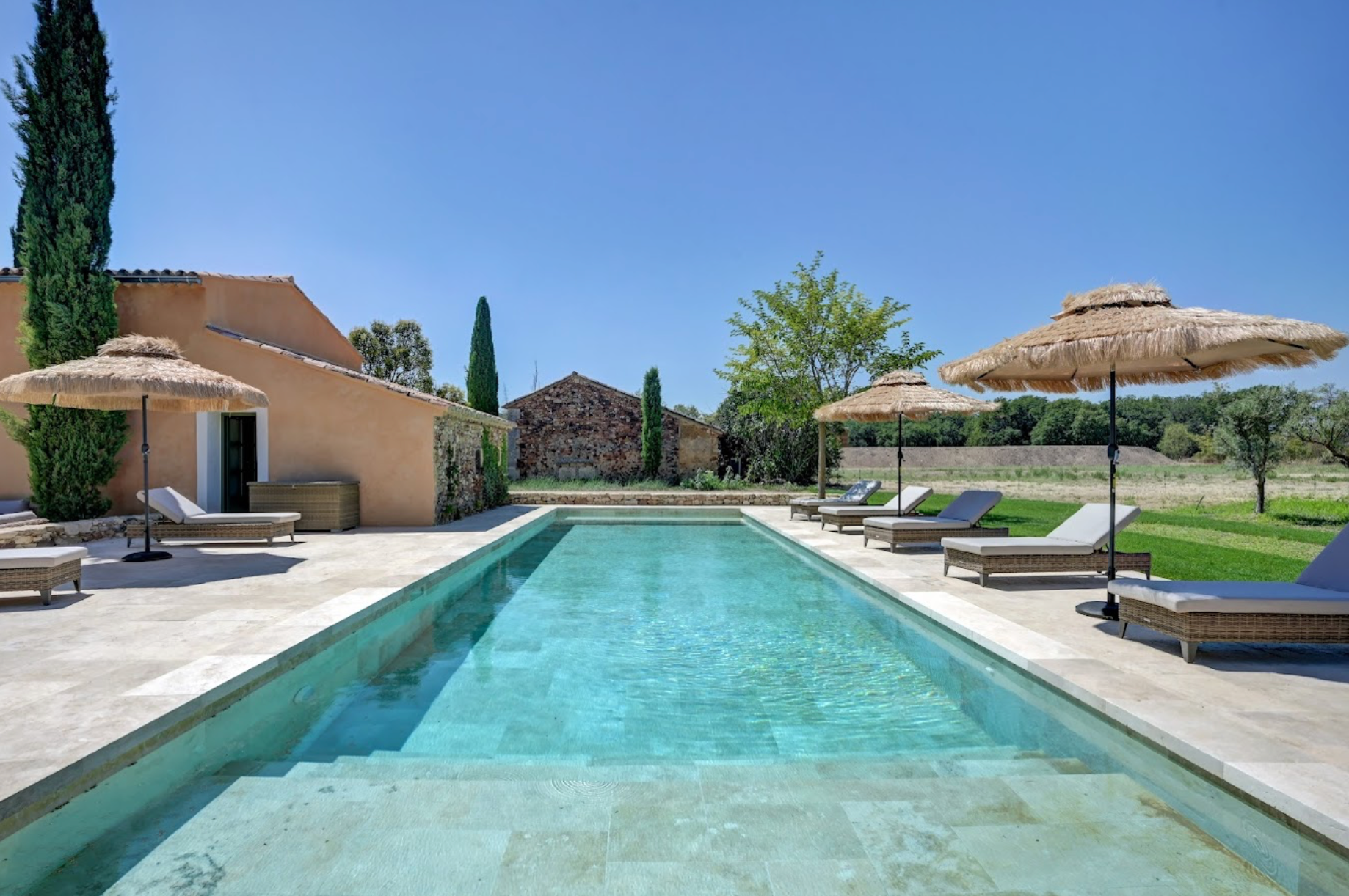 maison 12 Pièces en vente sur ROUSSILLON (84220)