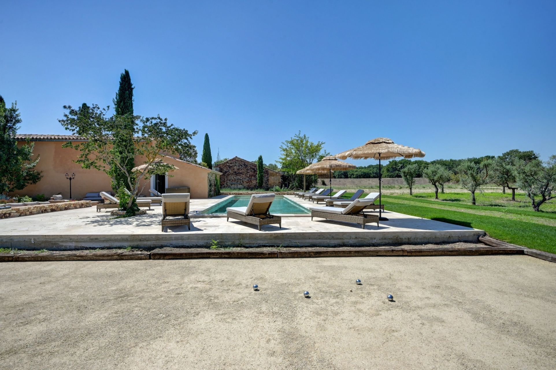 maison 12 Pièces en vente sur ROUSSILLON (84220)