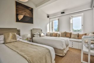 maison de ville 7 Pièces en location saisonnière sur GORDES (84220)