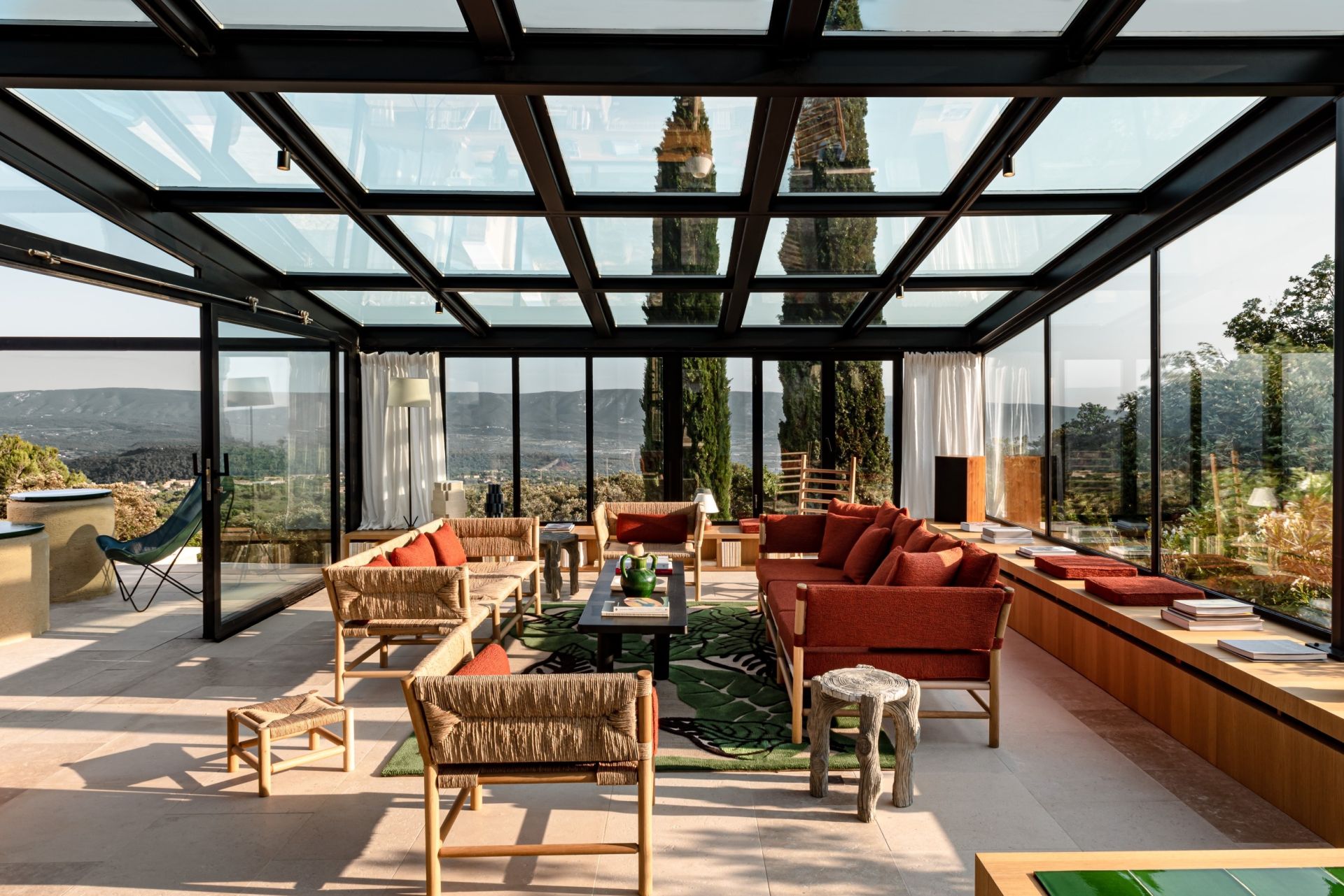 maison 11 Pièces en location saisonnière sur GORDES (84220)