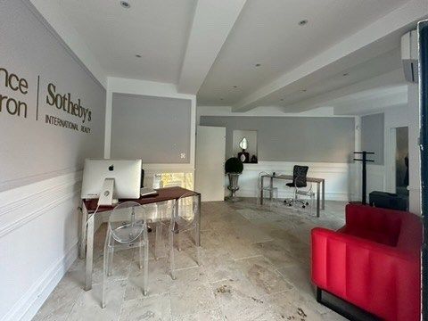 house 4 Rooms for sale on MAZAN (84380)