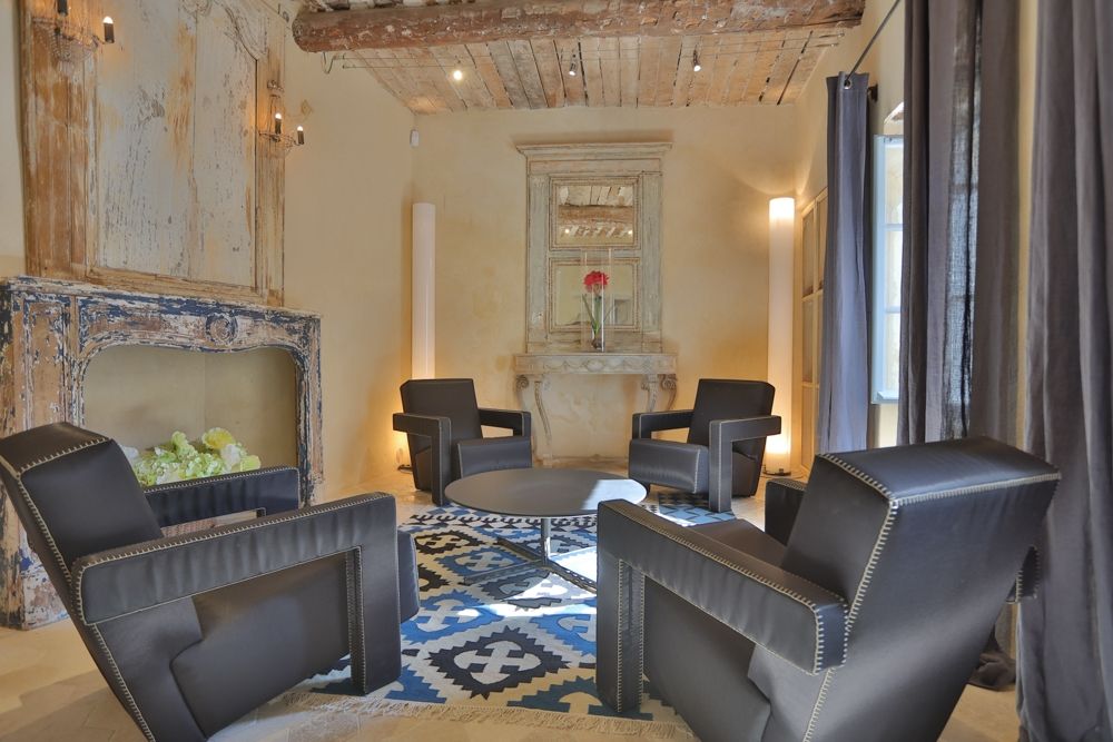 house 4 Rooms for sale on GORDES (84220)