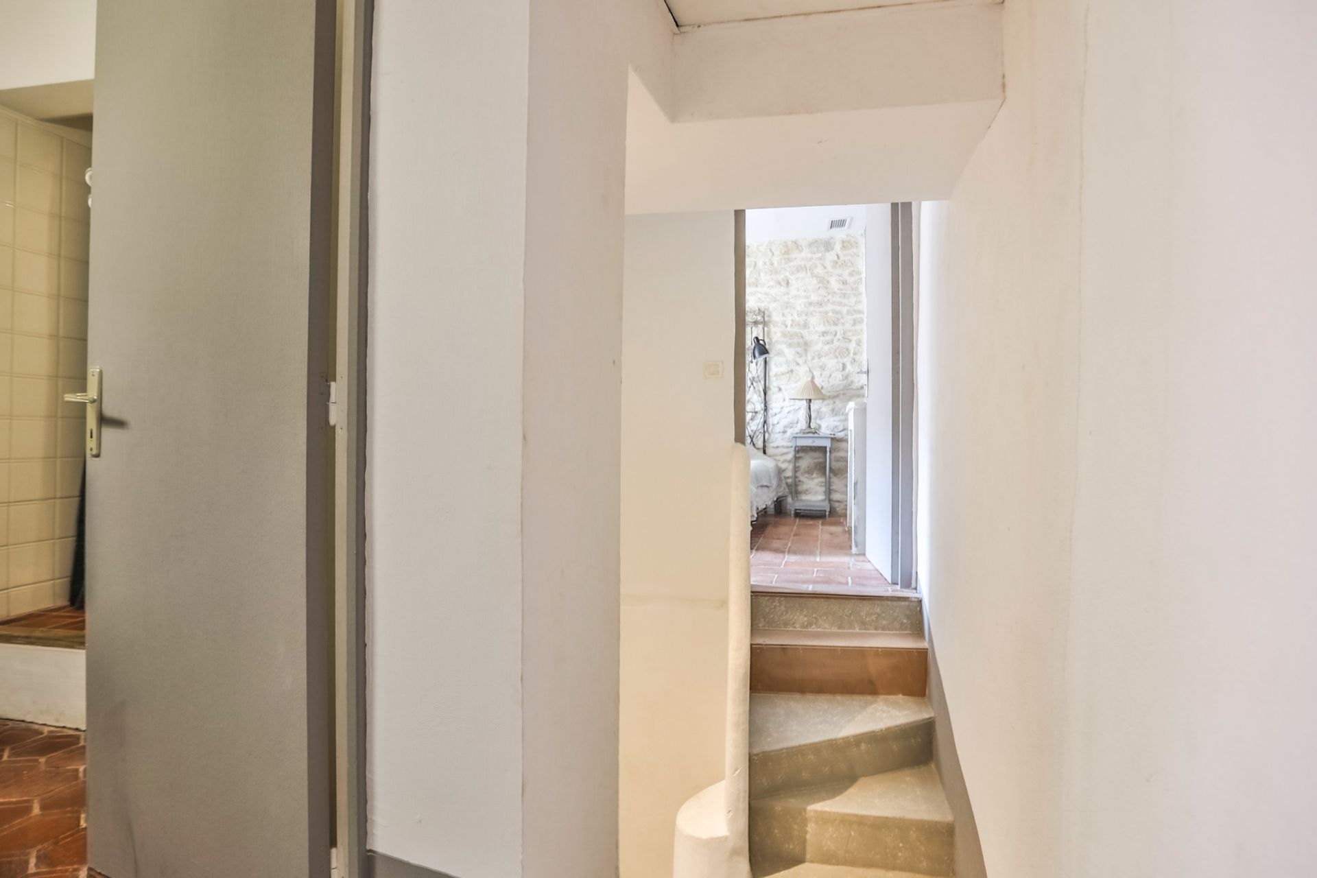 house 4 Rooms for sale on GORDES (84220)