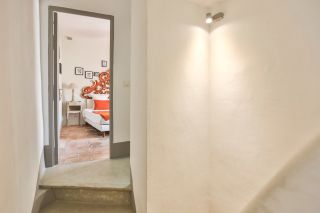 house 4 Rooms for sale on GORDES (84220)