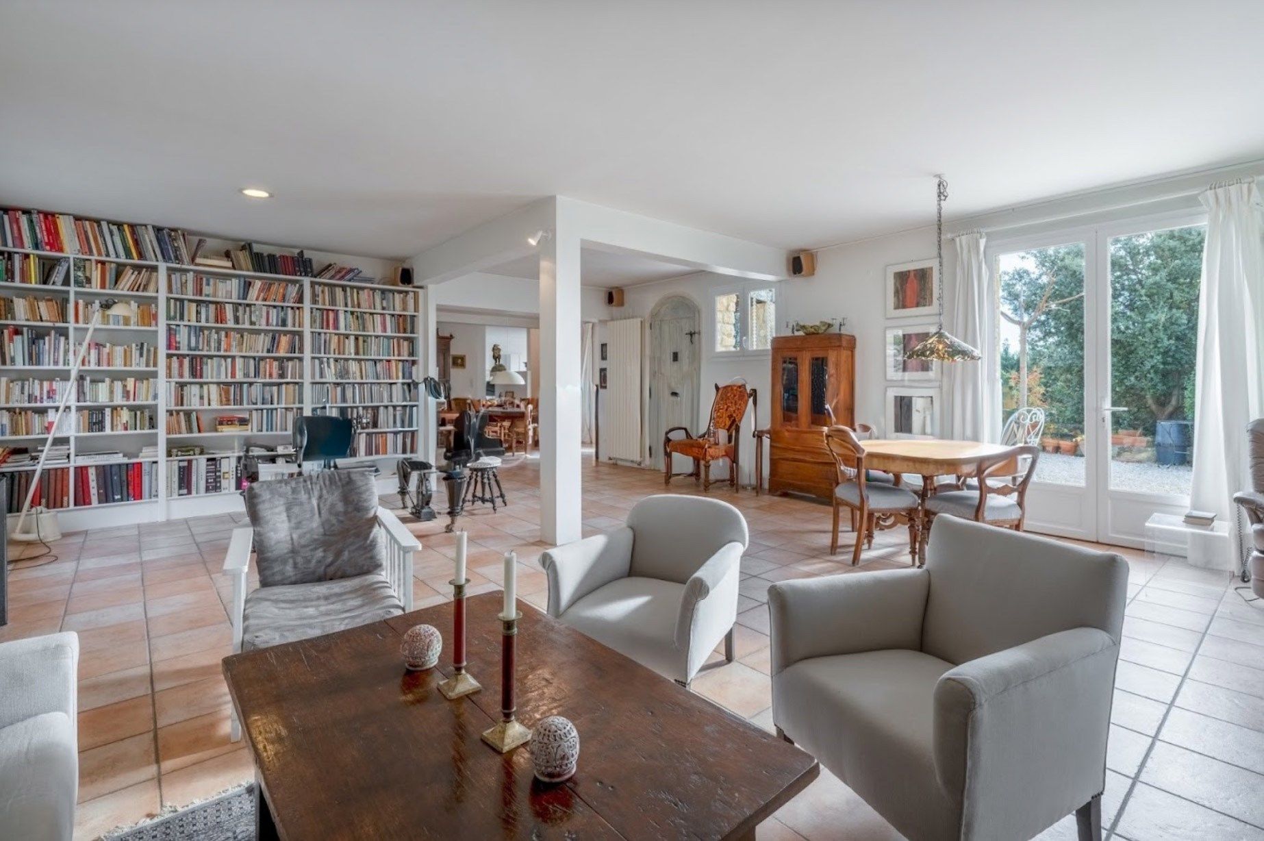 maison 7 Pièces en vente sur LE BARROUX (84330)