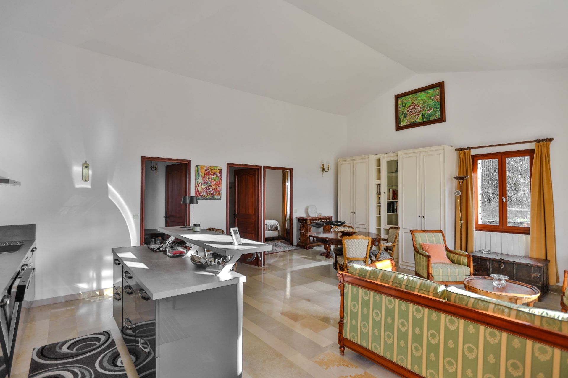 maison 10 Pièces en vente sur GORDES (84220)