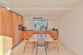 maison 12 Pièces en vente sur PERNES LES FONTAINES (84210)