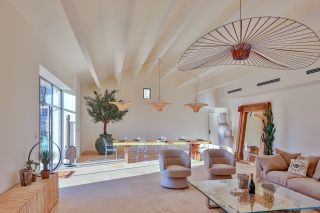 maison 12 Pièces en vente sur PERNES LES FONTAINES (84210)