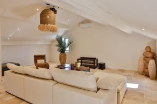 maison 12 Pièces en vente sur PERNES LES FONTAINES (84210)