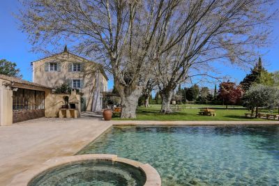 Vente Maison Pernes-les-Fontaines 9&nbsp;Pièces 300&nbsp;m²